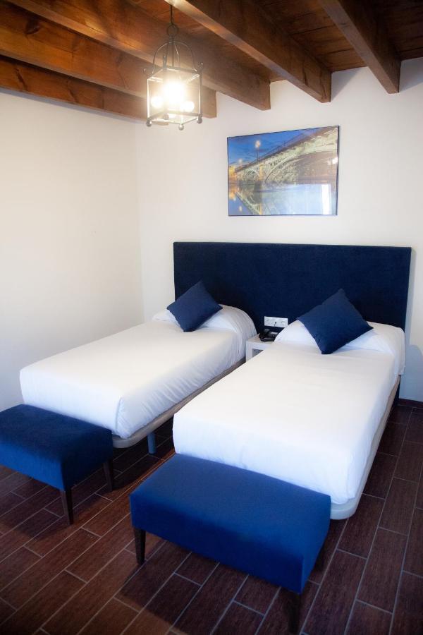 Noches En Triana Otel Sevilla Dış mekan fotoğraf